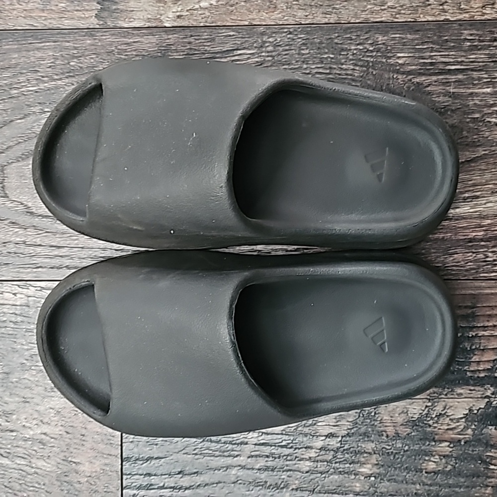 Yeezy handles